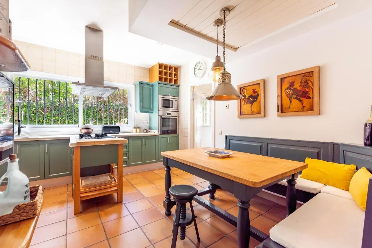 Luxury Villa Larios Torrequebrada Benalmádena 0*,  Španělsko