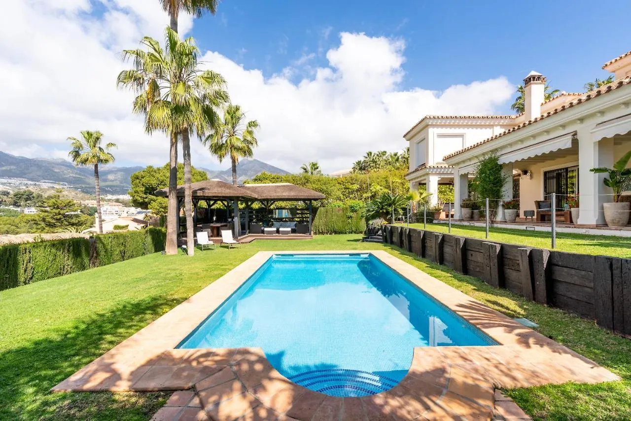 Luxury Villa Larios Torrequebrada Benalmádena 0*,